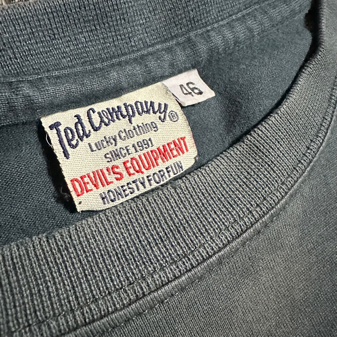 Ted Company Luckey Red Devil 롱 슬리브 상품이미지3