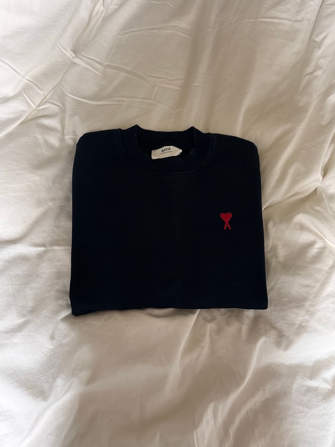 Ami 아미 스몰 하트 로고 여성용 맨투맨 블랙 XS 상품이미지1