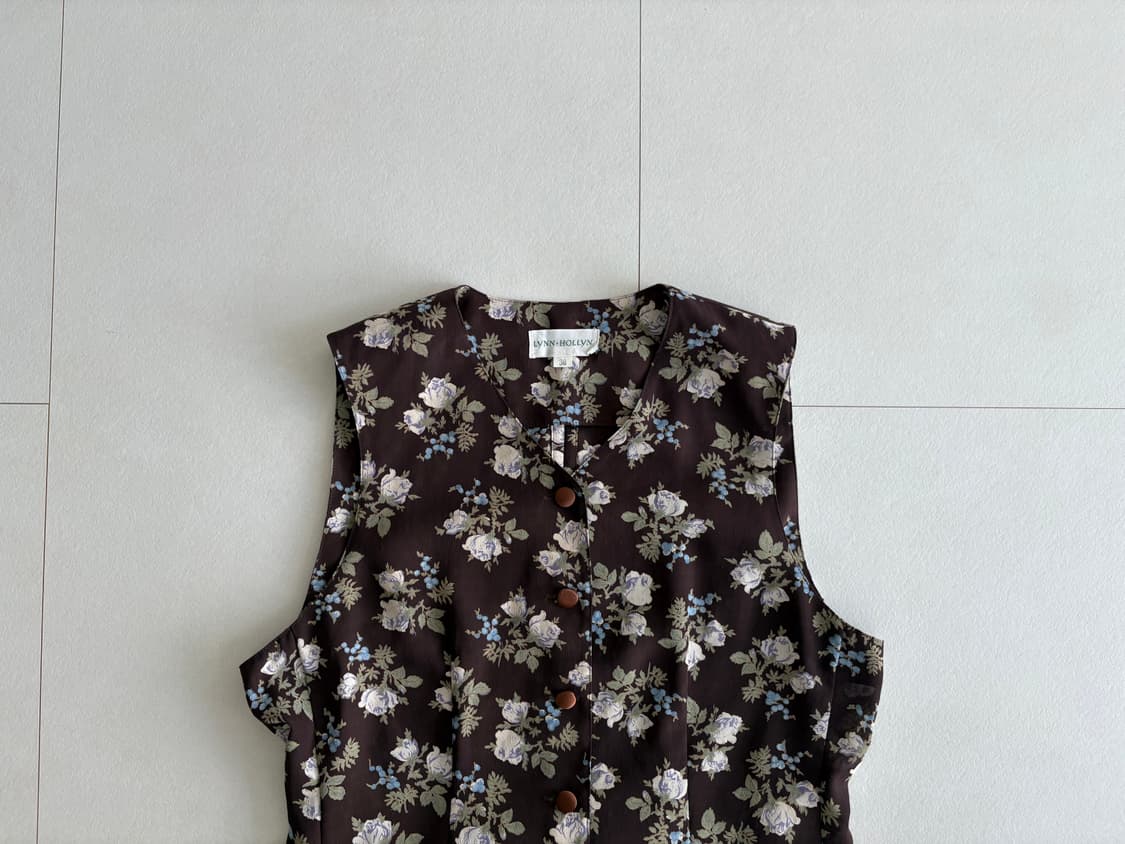 dark floral button vest 상품이미지2