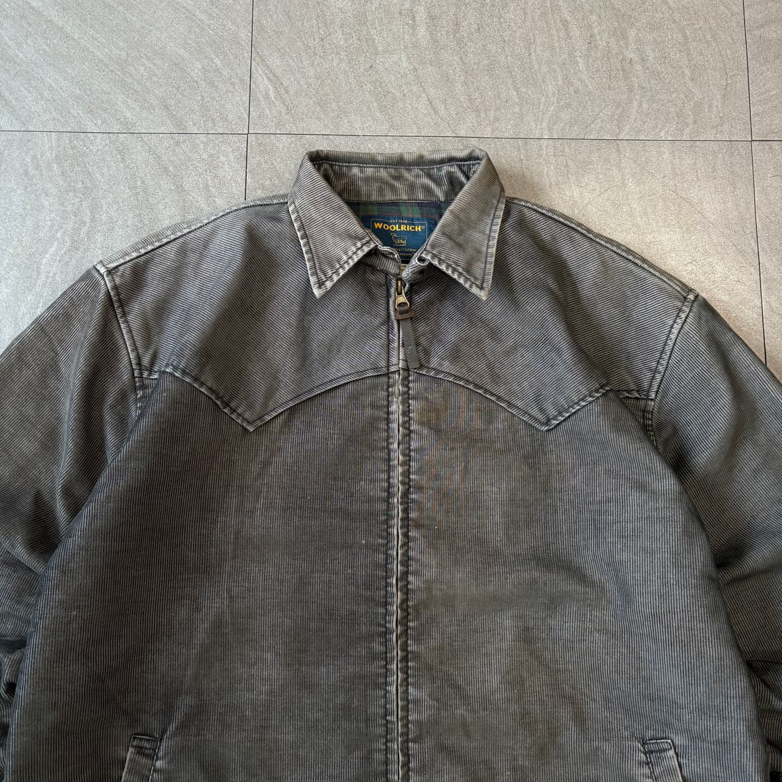 울리치 그레이 코듀로이 썬페이딩 자켓 상품이미지3