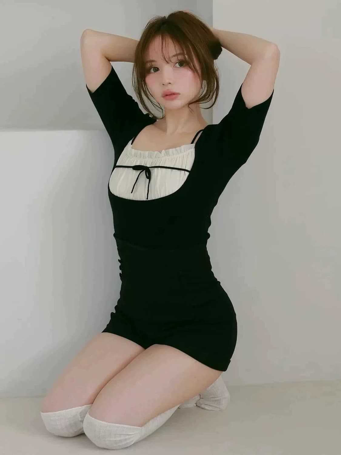앤드마리 스나계 레이스 프릴 니트 상품이미지1