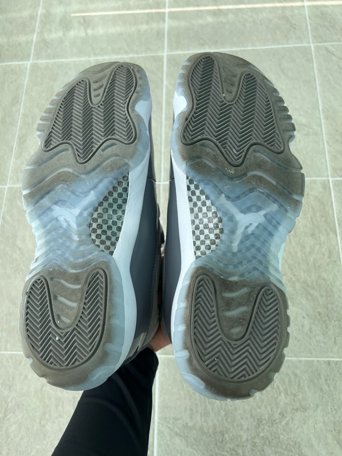 조던11 레트로 쿨그레이 285사이즈 상품이미지4