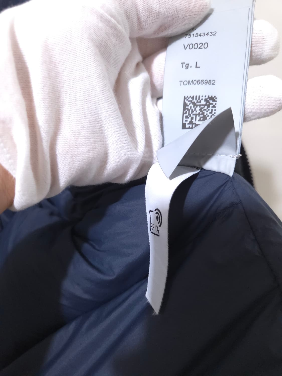 [새상품급, 21FW] 스톤아일랜드 나슬란 와트로 다운 패딩  상품이미지9