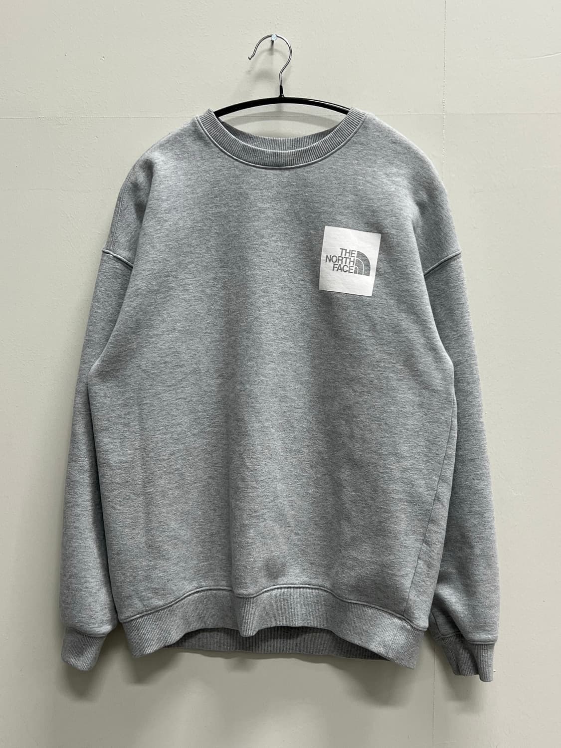 (95) 노스페이스 박스로고 라운드 맨투맨 그레이 상품이미지2