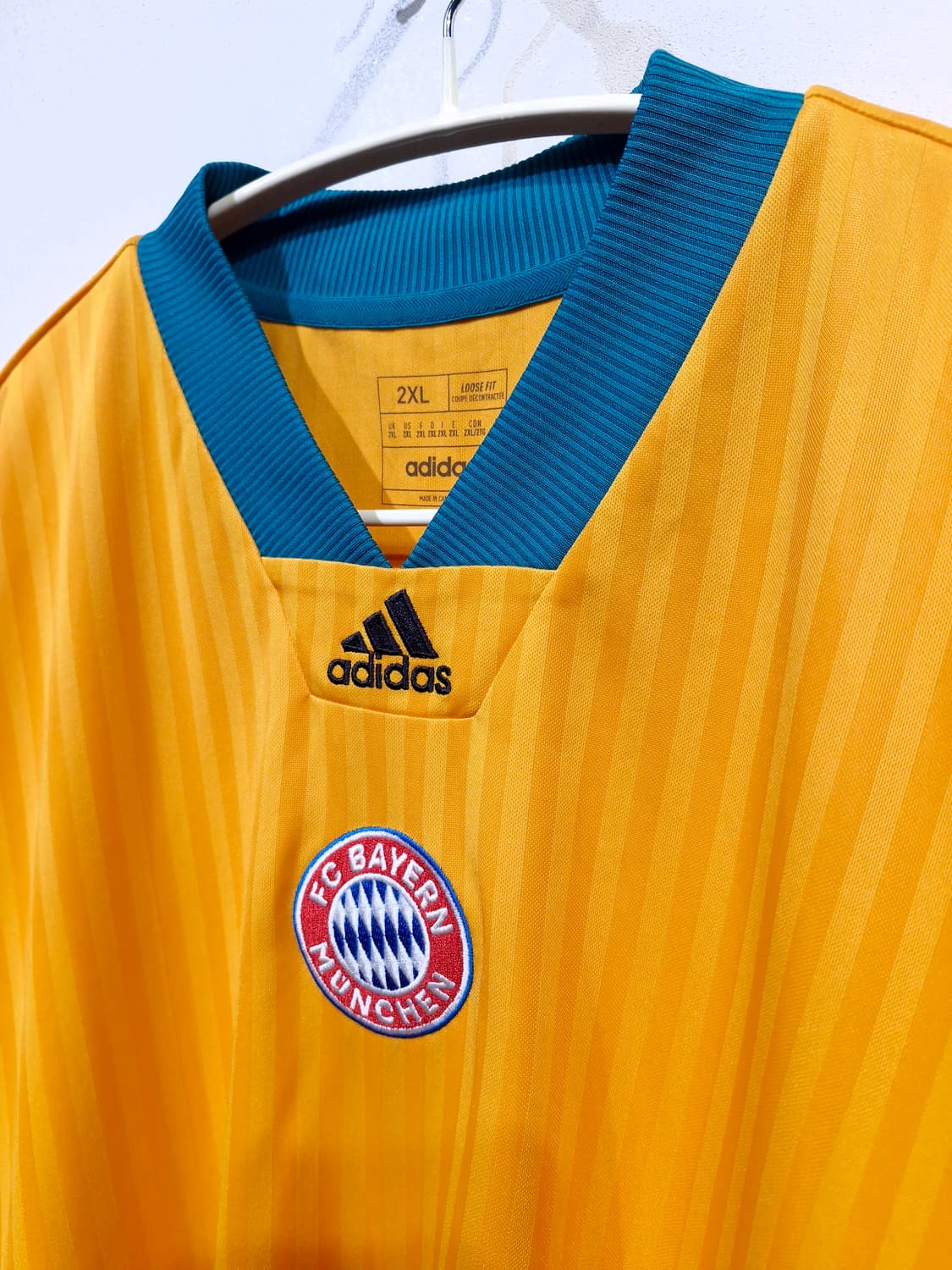 아디다스(ADIDAS) 22-23 FC바이에른 뮌헨 아이콘 져지 상품이미지4