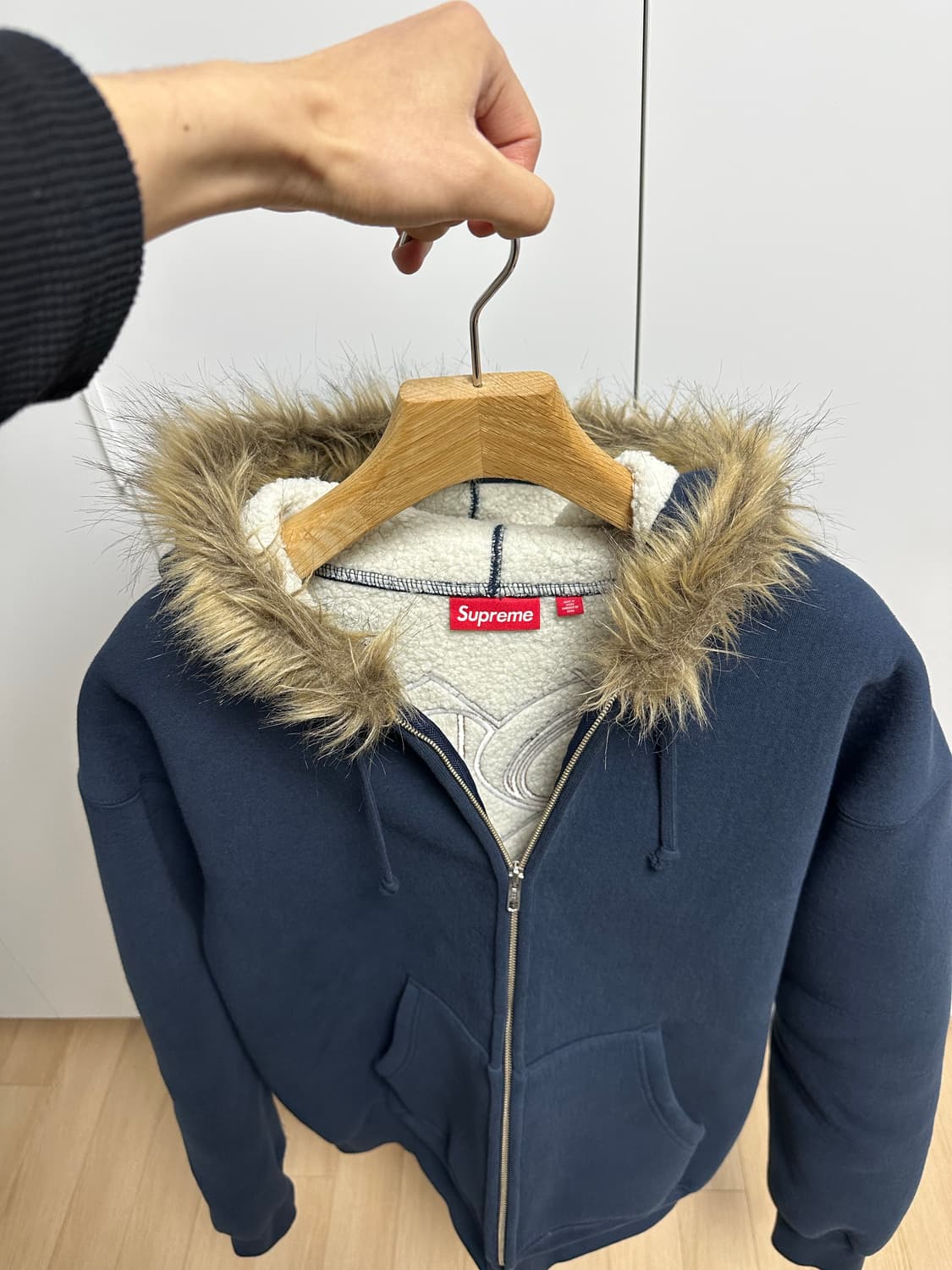 슈프림 포우 퍼 후드집업 네이비 급처 상품이미지4
