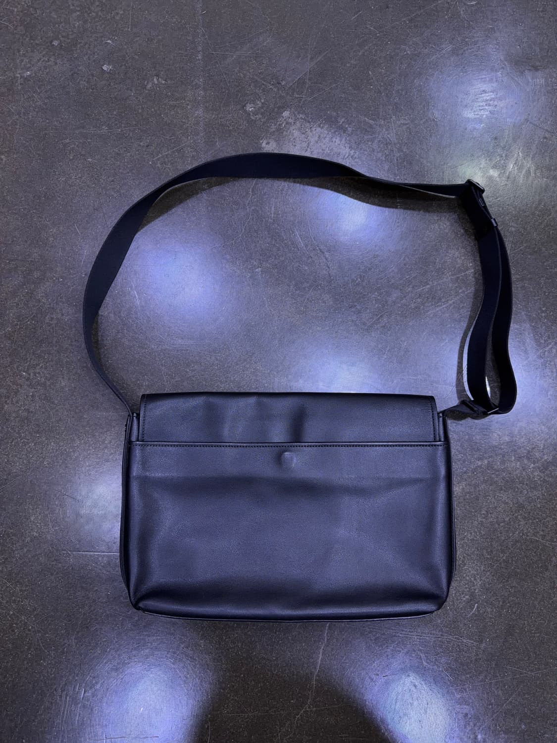 질스튜어트 블리언 소가죽 크로스백 메신저백 M 상품이미지2