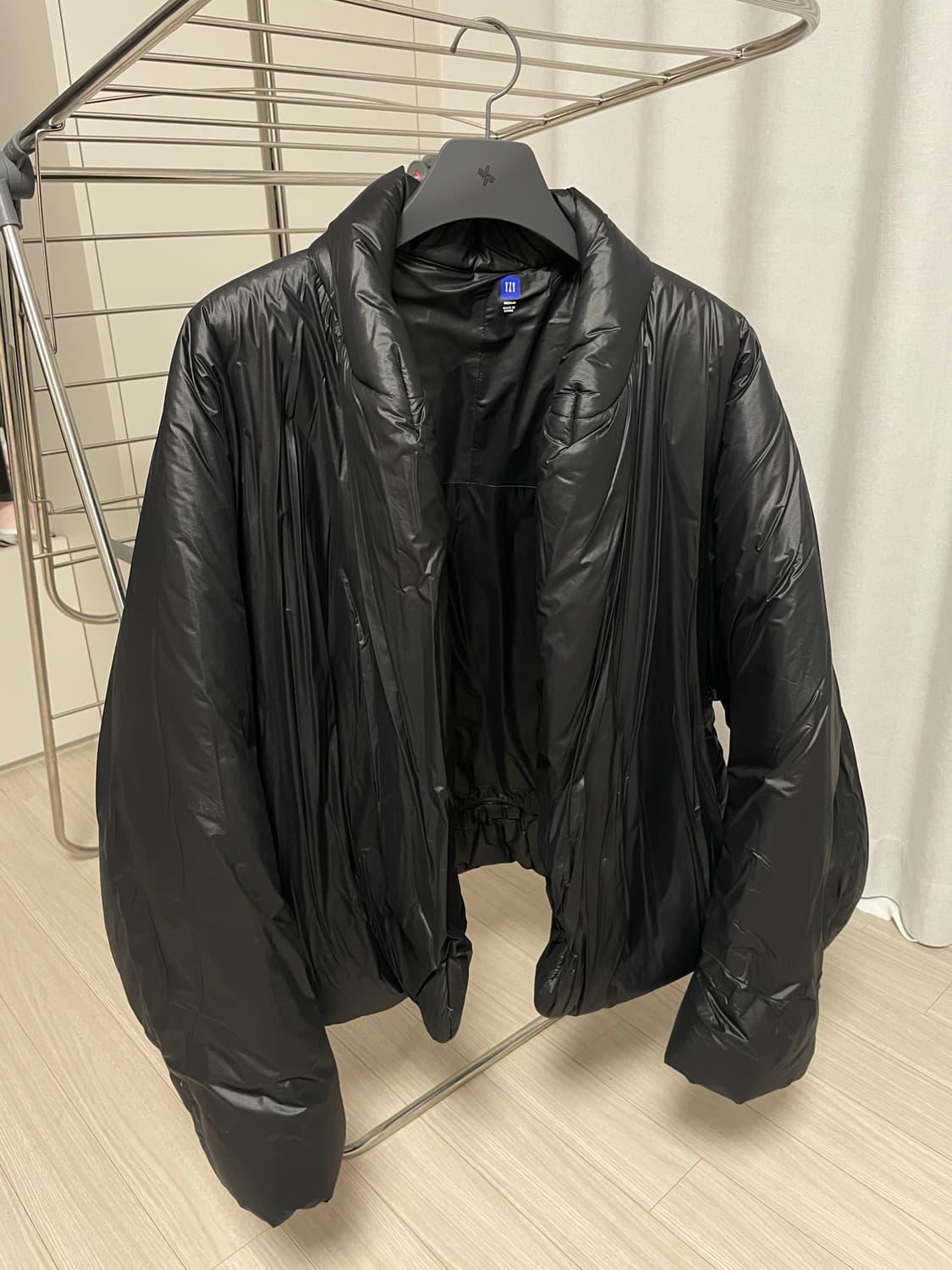 [M] 이지 갭 엔지니어드 바이 발렌시아가 패딩 라운드2 상품이미지1