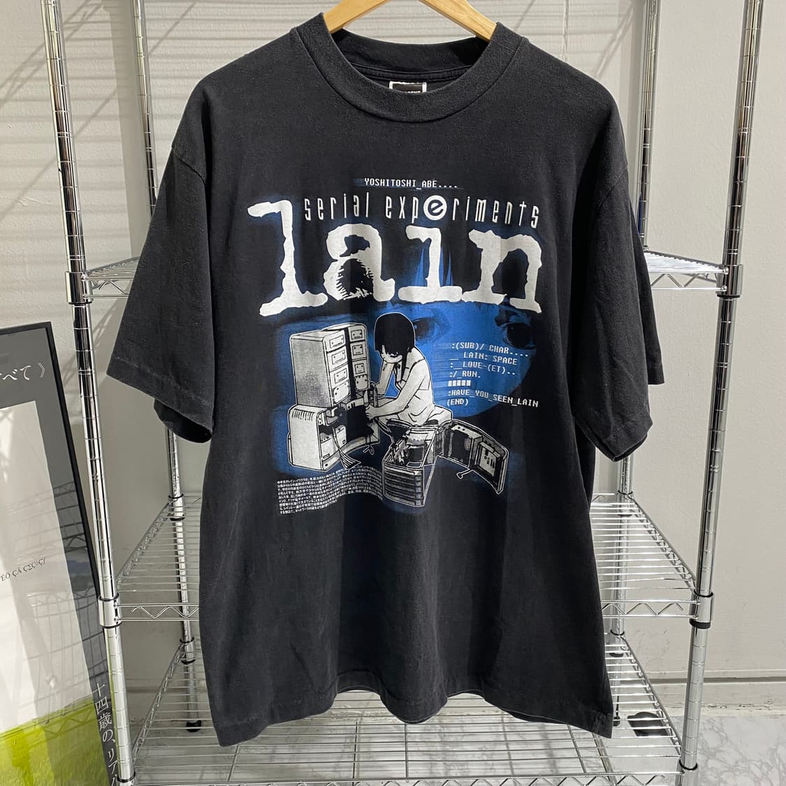 시리얼 익스페리먼츠 레인 부틀렉 애니메이션 티셔츠 애니티 상품이미지1