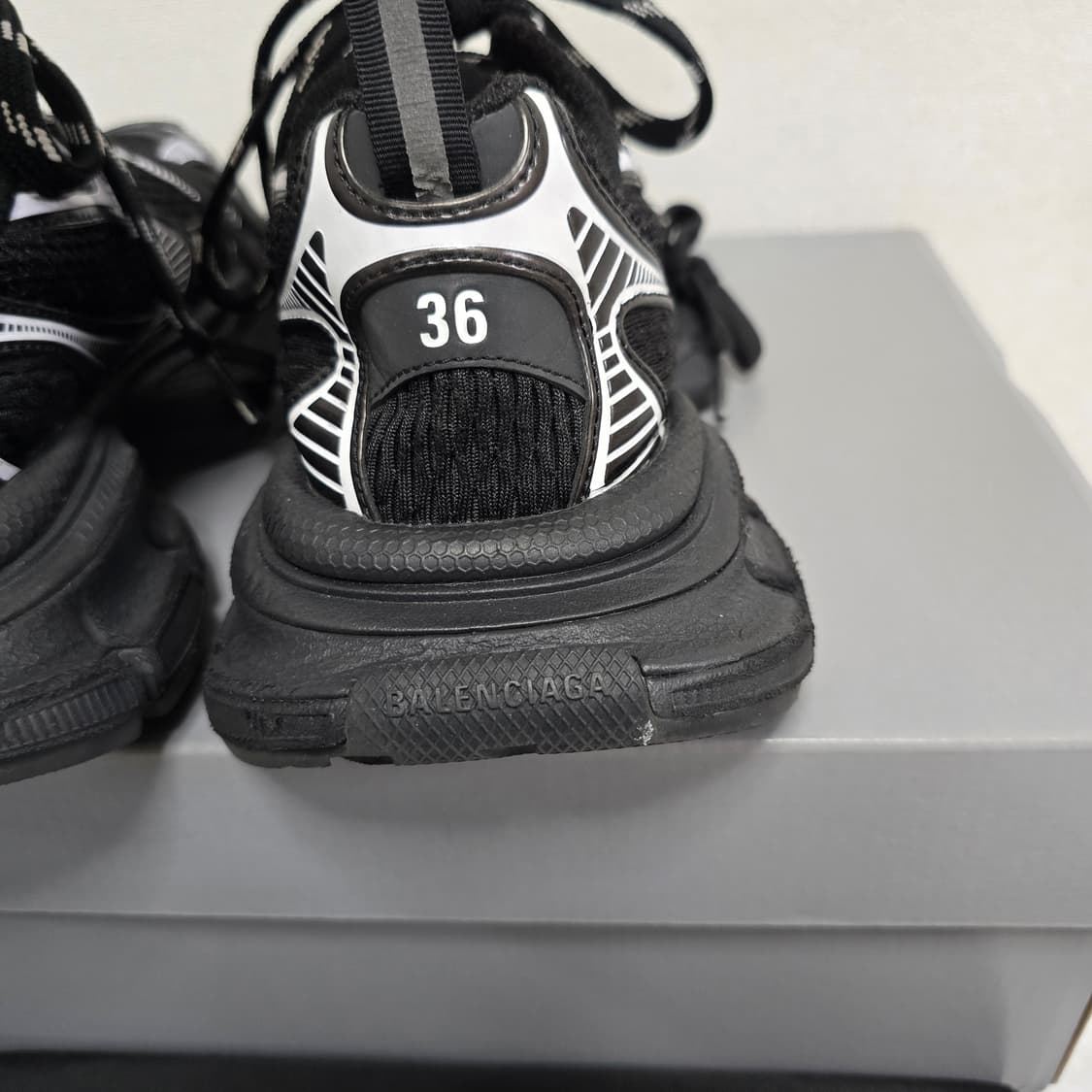 발렌시아가 3xl 스니커즈 신발 36사이즈 판매 상품이미지5