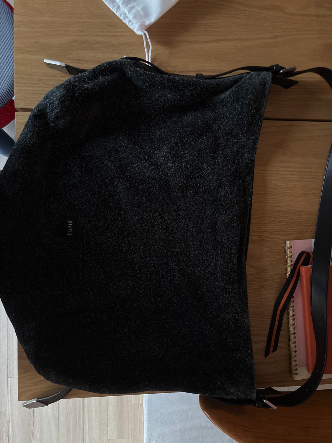 준지 가죽 누벅 호보 백 상품이미지1