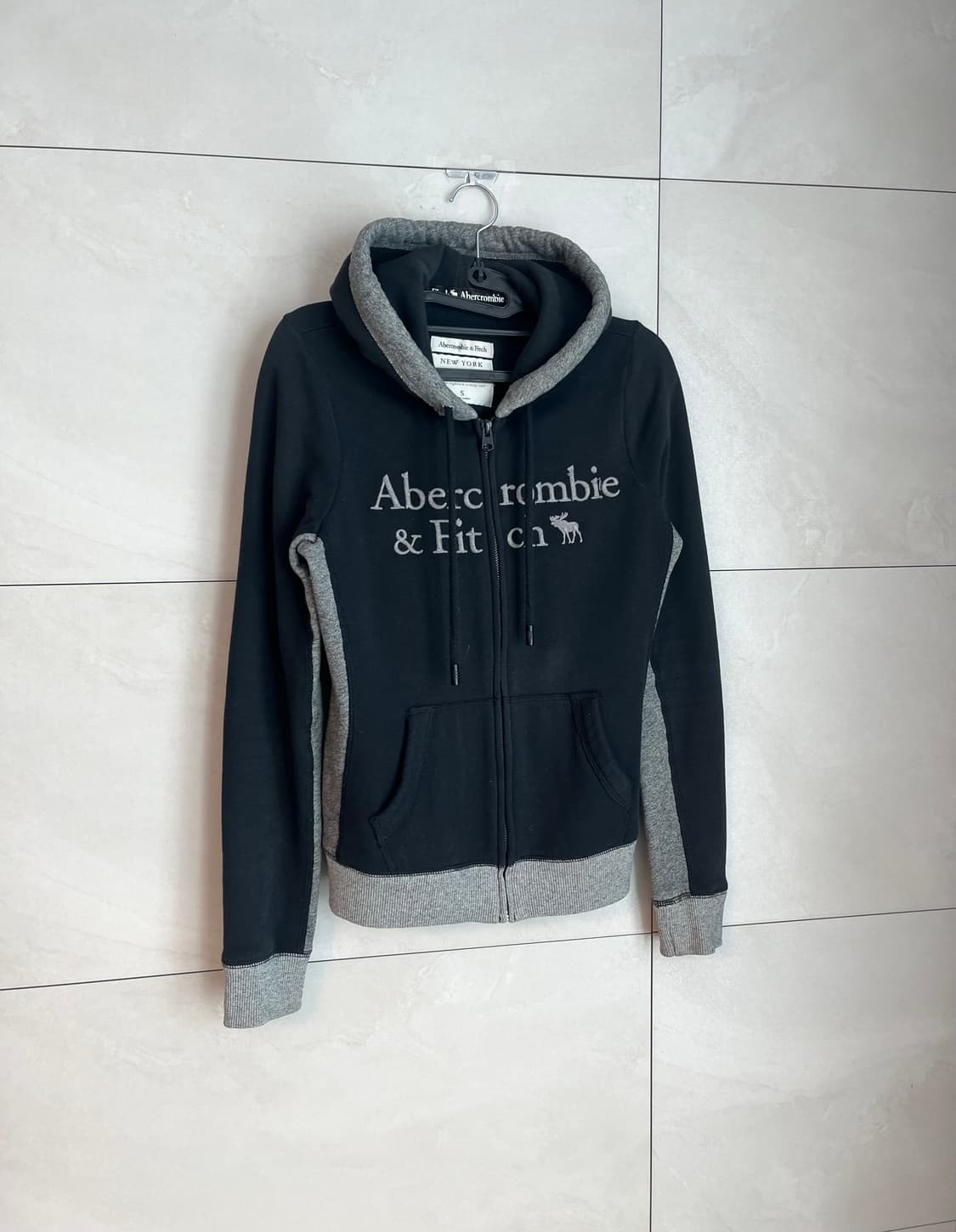 아베크롬비 딱붙핏 순록 스펠로고 대장 후드집업 [S]  상품이미지2