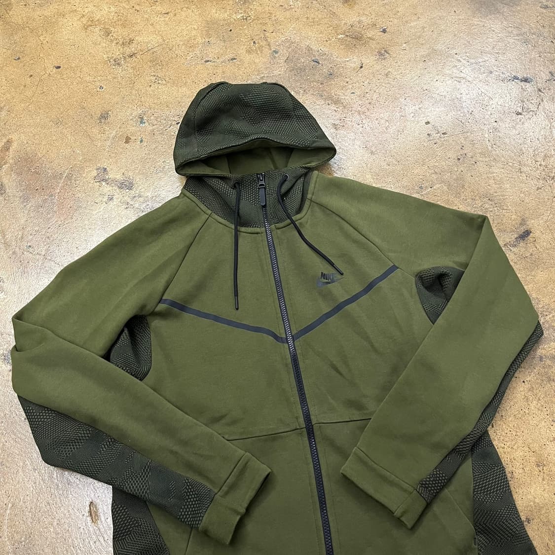 [정품/L,100] 나이키 테크팩 후드집업 카키 b19 상품이미지1
