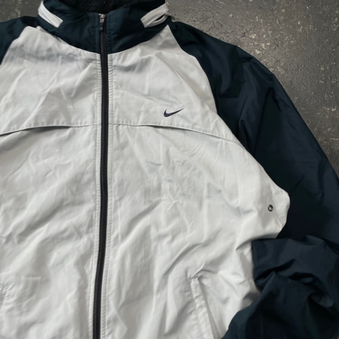 100 나이키 바람막이  상품이미지2