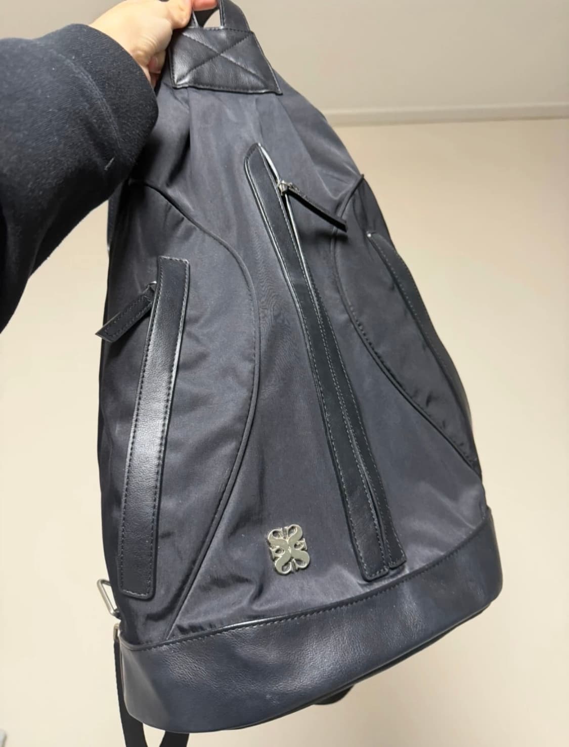 세터 집코어 슬링백 미드나잇 블랙 상품이미지2