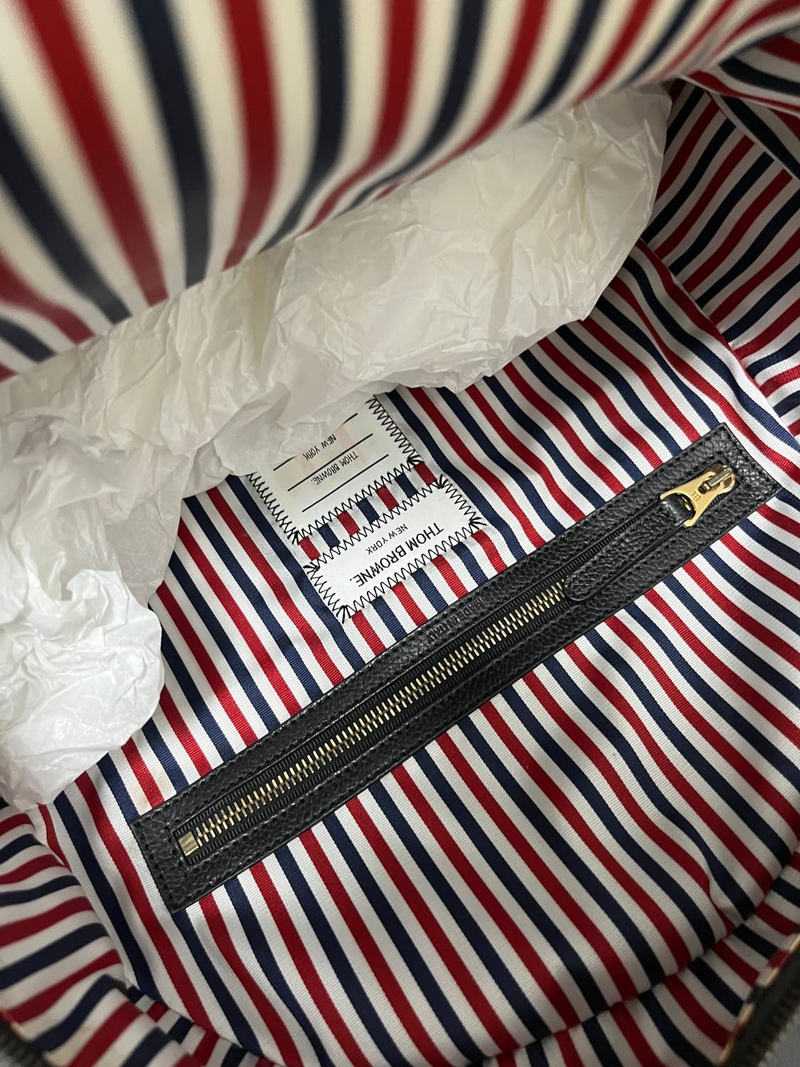 톰브라운 페블 그레인 레더 백팩 상품이미지3