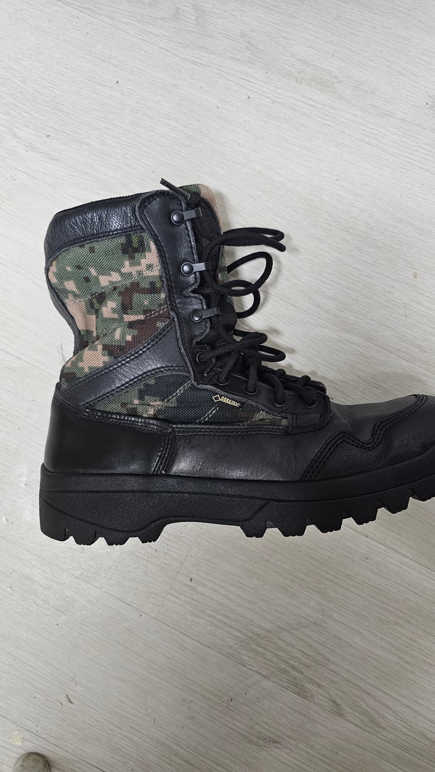 트렉스타 고어텍스255전투화겸 등산화 상품이미지1