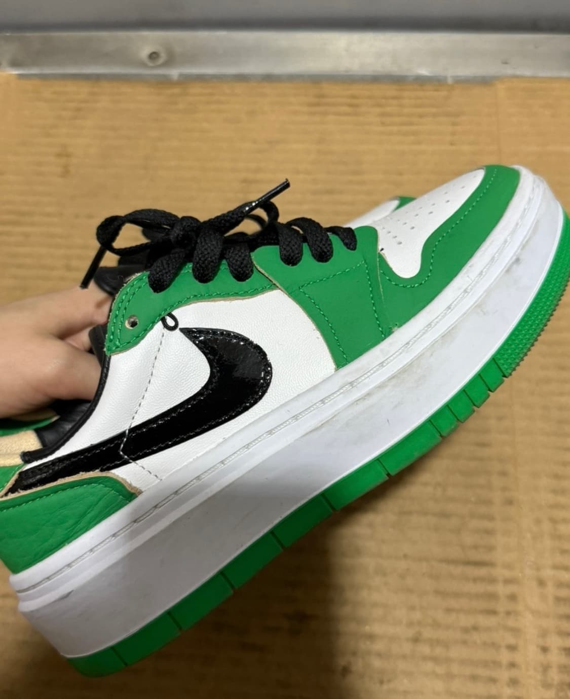 나이키 조던1 로우SE 230 DQ8394-301 상품이미지4