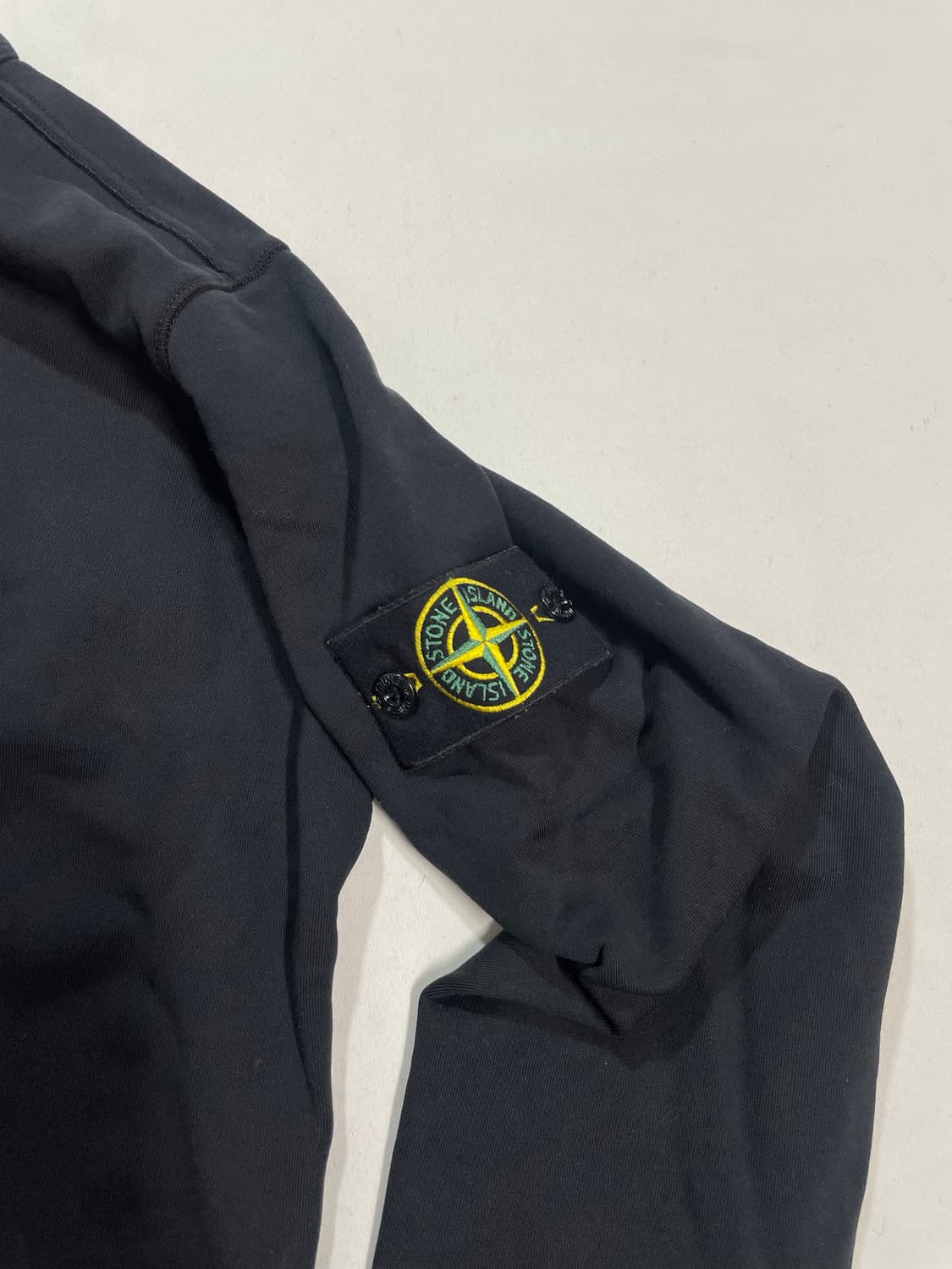 스톤아일랜드 맨투맨 상품이미지3