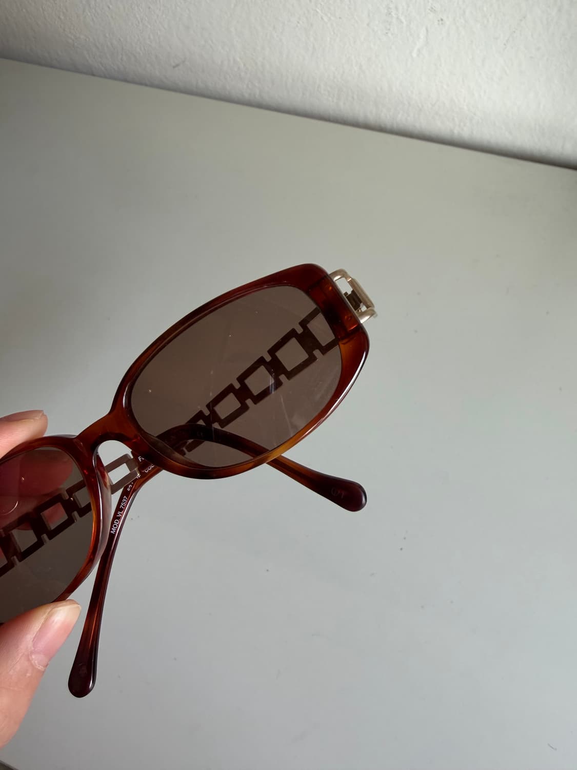 90s 펜디 메탈 템플스 오벌형 선글라스 상품이미지5