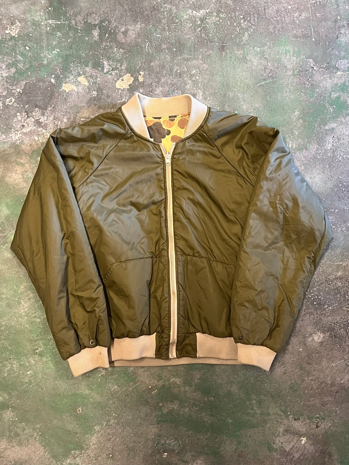 90s[L] 올드 콜롬비아 빈티지 고어텍스 덕카모 USA 내피 헌팅 자켓 상품이미지9