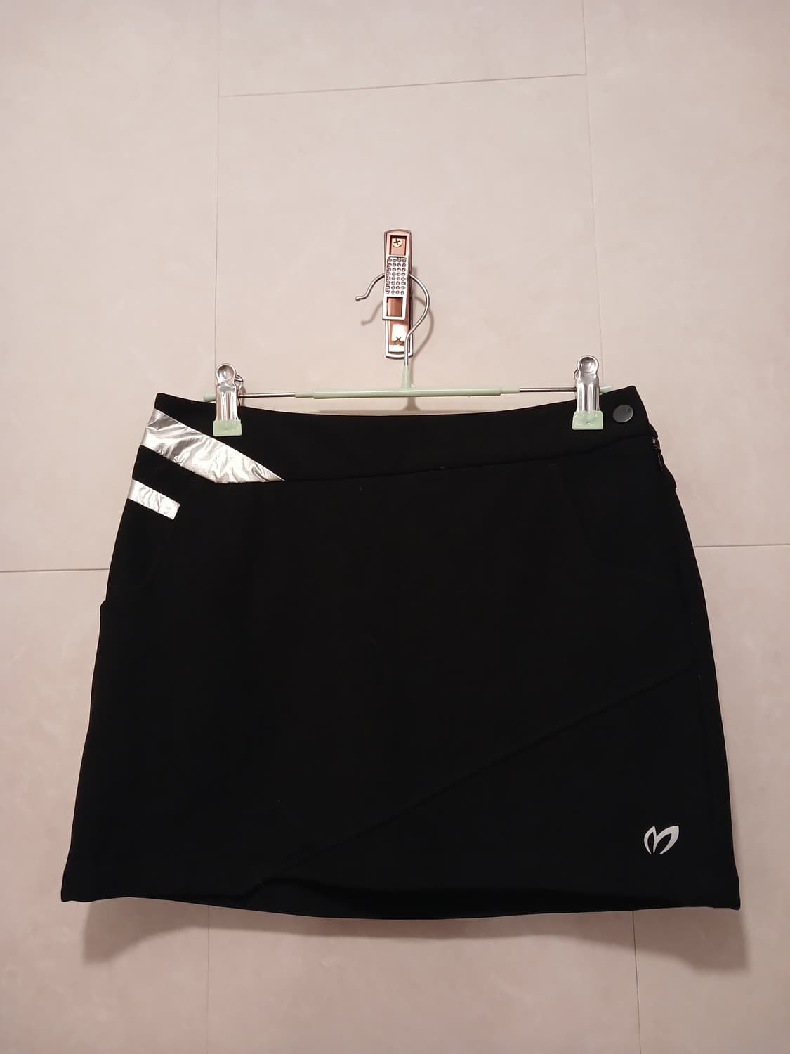 마스터바니에디션 정품 여성 스커트 1 사이즈 (25 ~ 27 사이즈) 상품이미지1