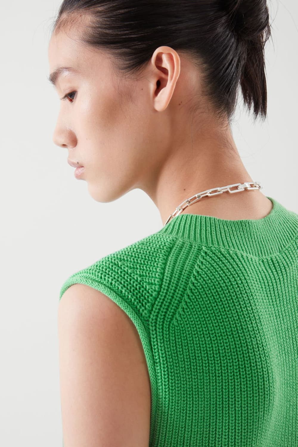 코스 니트 베스트 미착용 상품이미지3