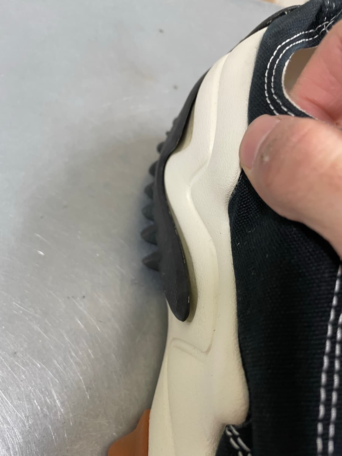 컨버스 런스타 모션 로우 블랙 275 상품이미지8