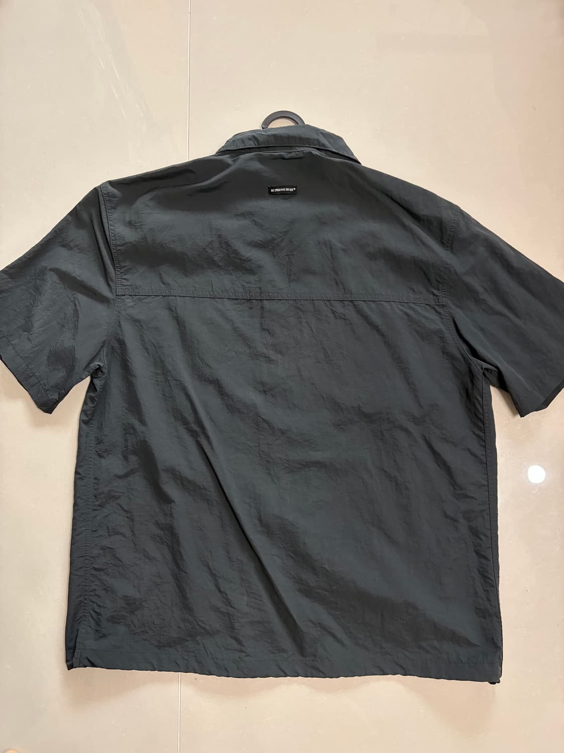 매드마르스 나일론 반팔셔츠 상품이미지2