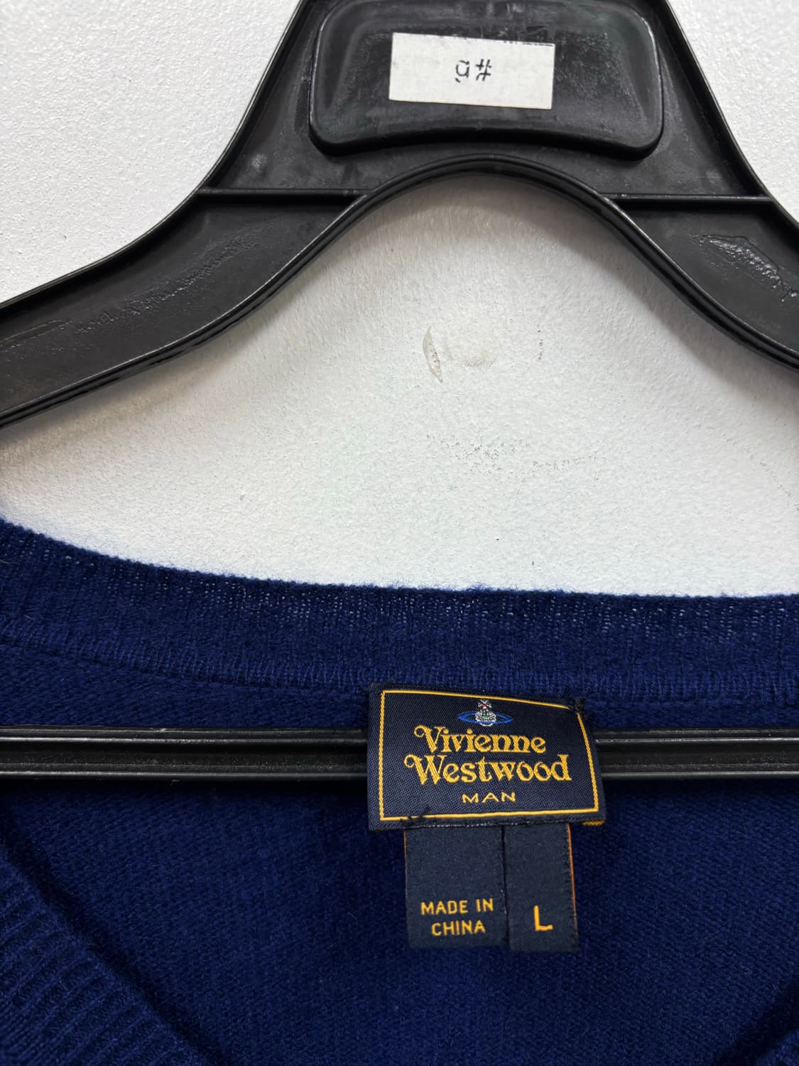 국내판)비비안웨스트우드 v넥 니트 상품이미지4