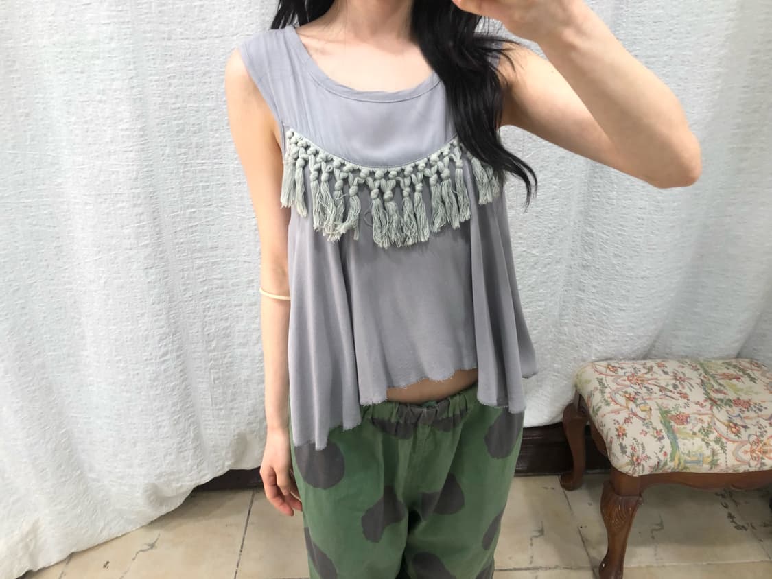 Cloud gray tassel sleeveless 상품이미지1