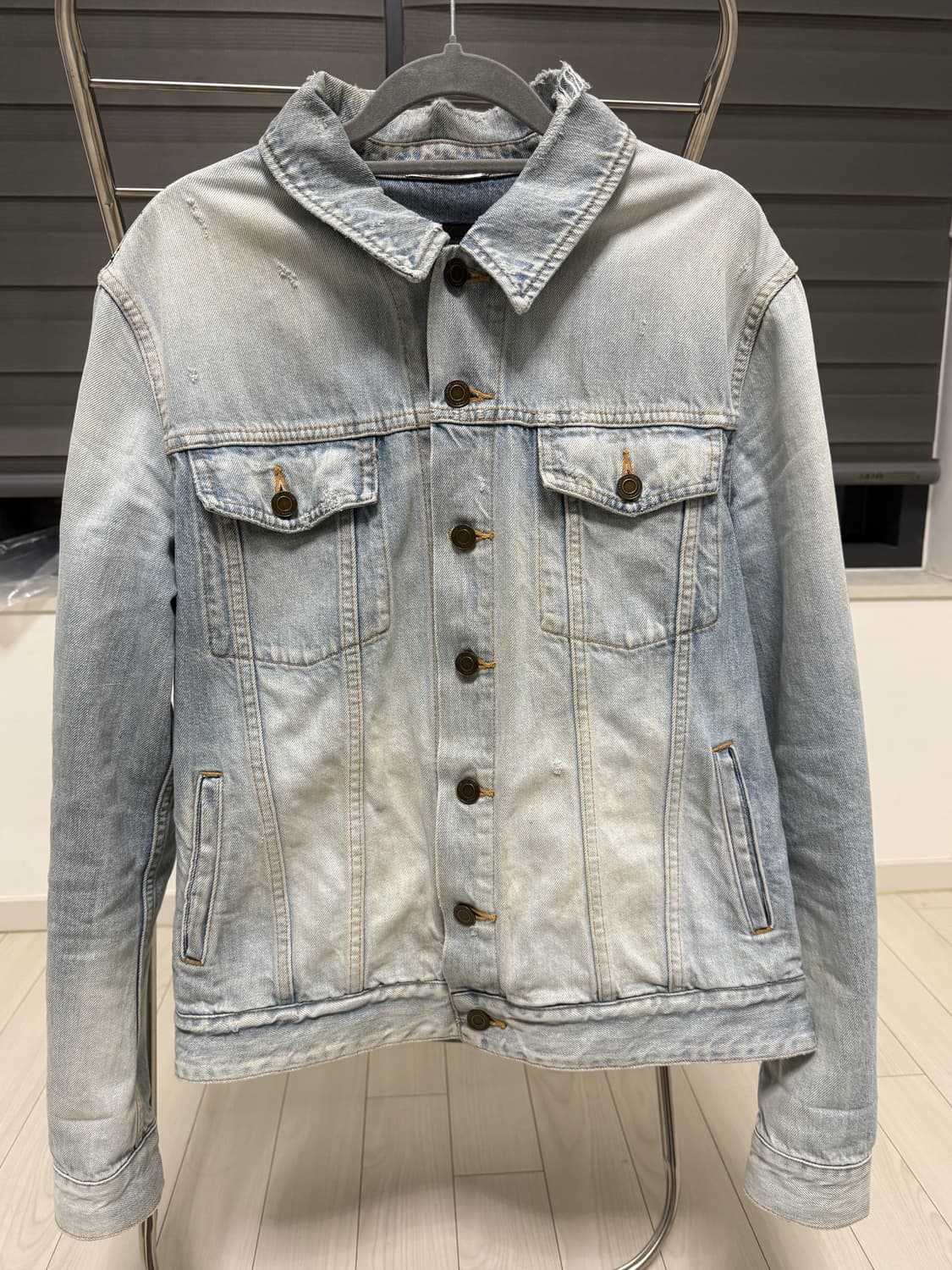 생로랑 디스트로이드 데님자켓 스카이블루 m 상품이미지3