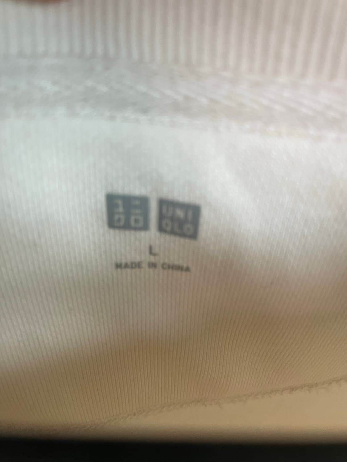 (미착용 새상품) 일본 유니클로 직구 몬치치 맨투맨 상품이미지6