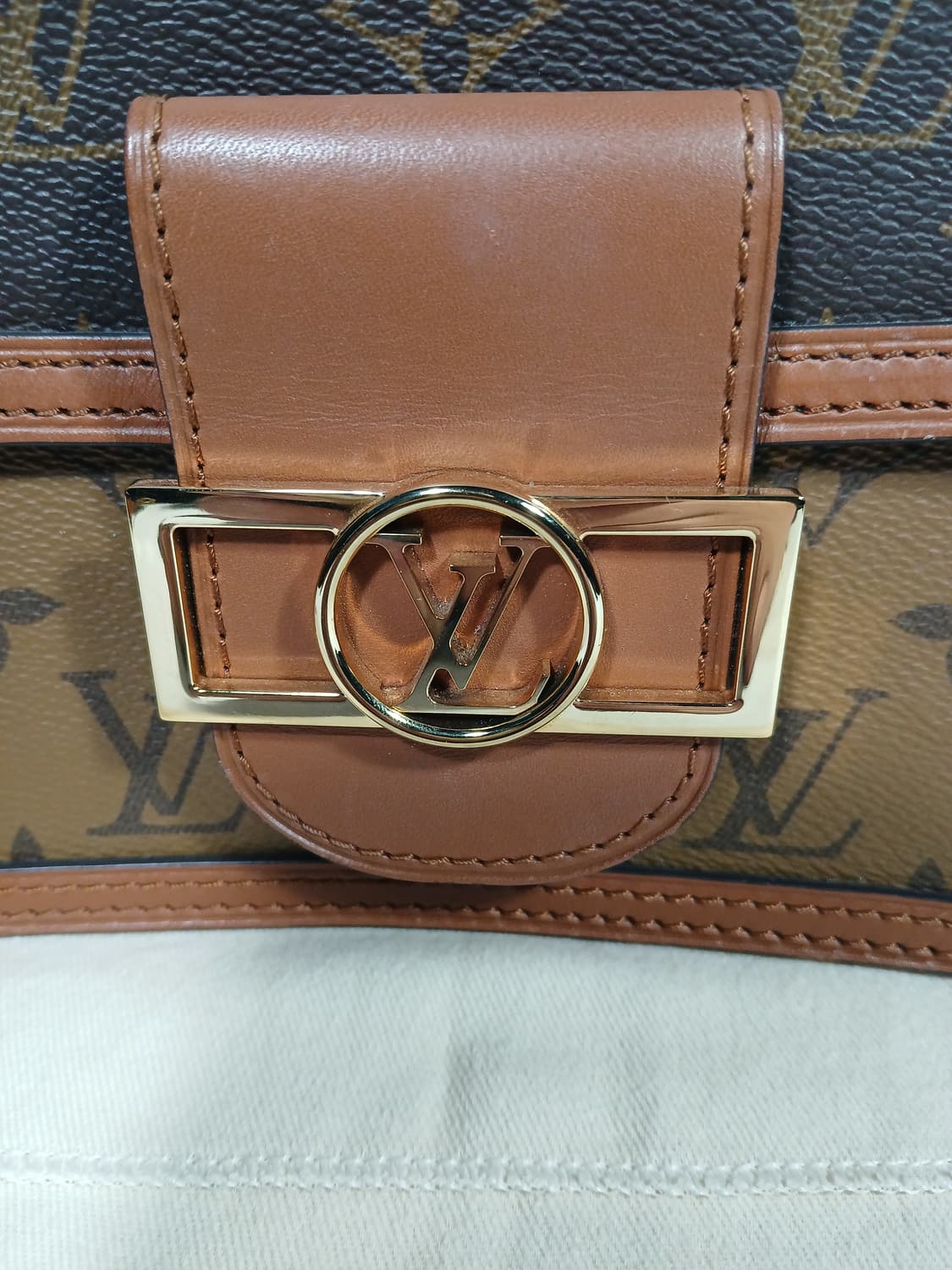 루이비통 도핀 숄더백 미니 M44580 상품이미지3