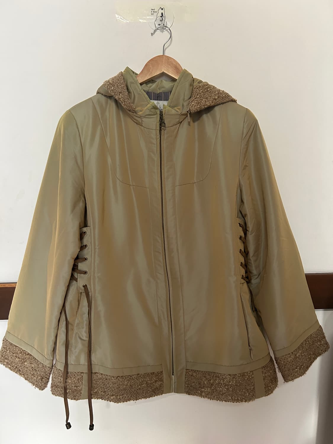 아일릿 겨울 자켓 상품이미지1