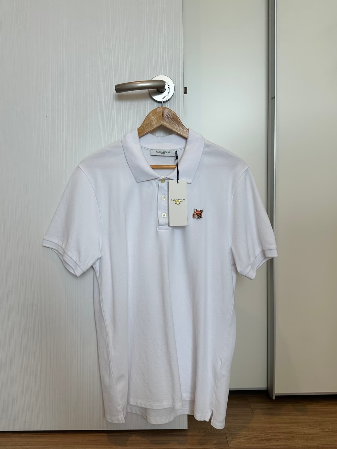 메종키츠네 폭스 패치 화이트 폴로티 L 상품이미지1