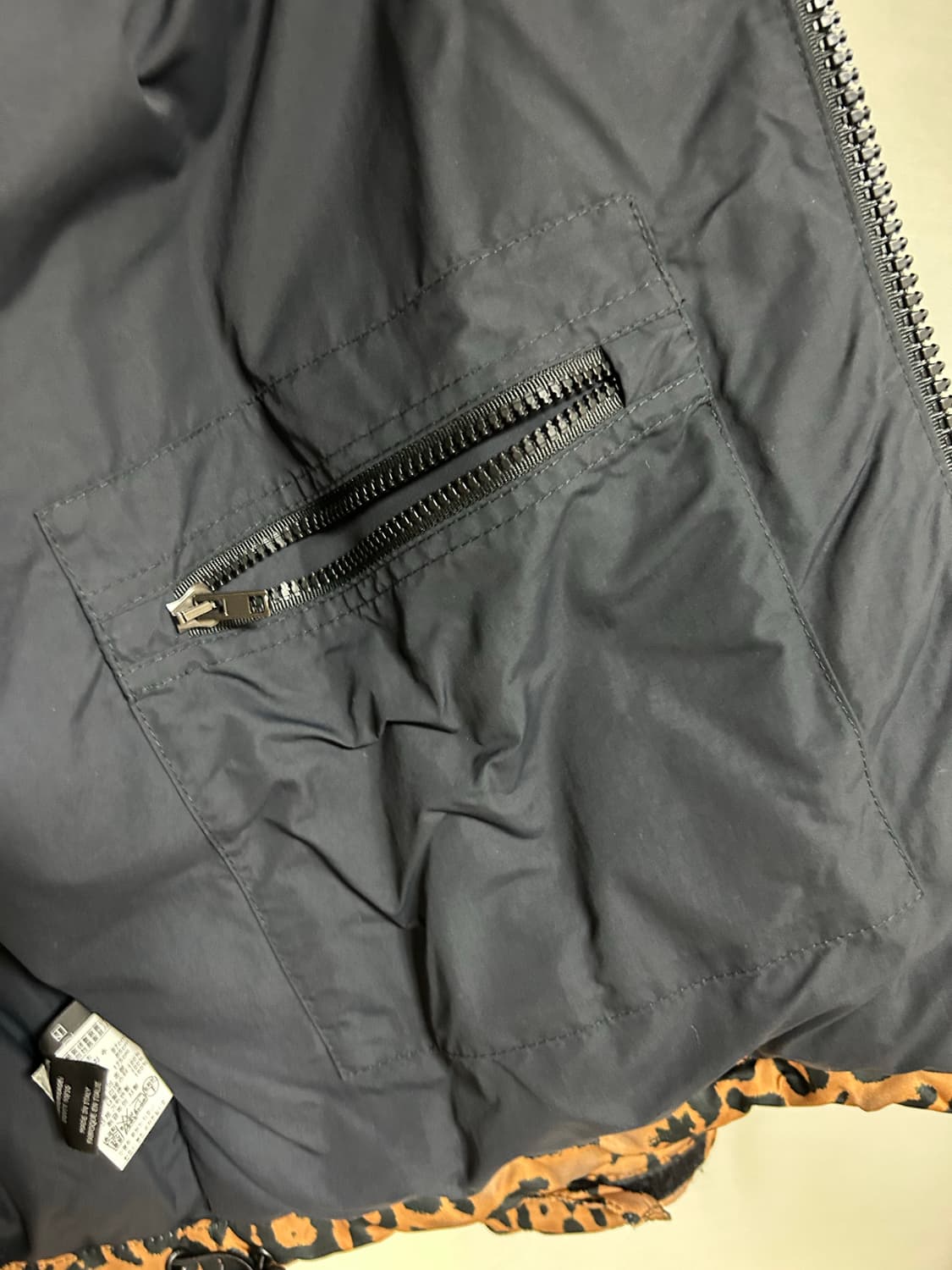 Vetements limited edition zip up padding 상품이미지7