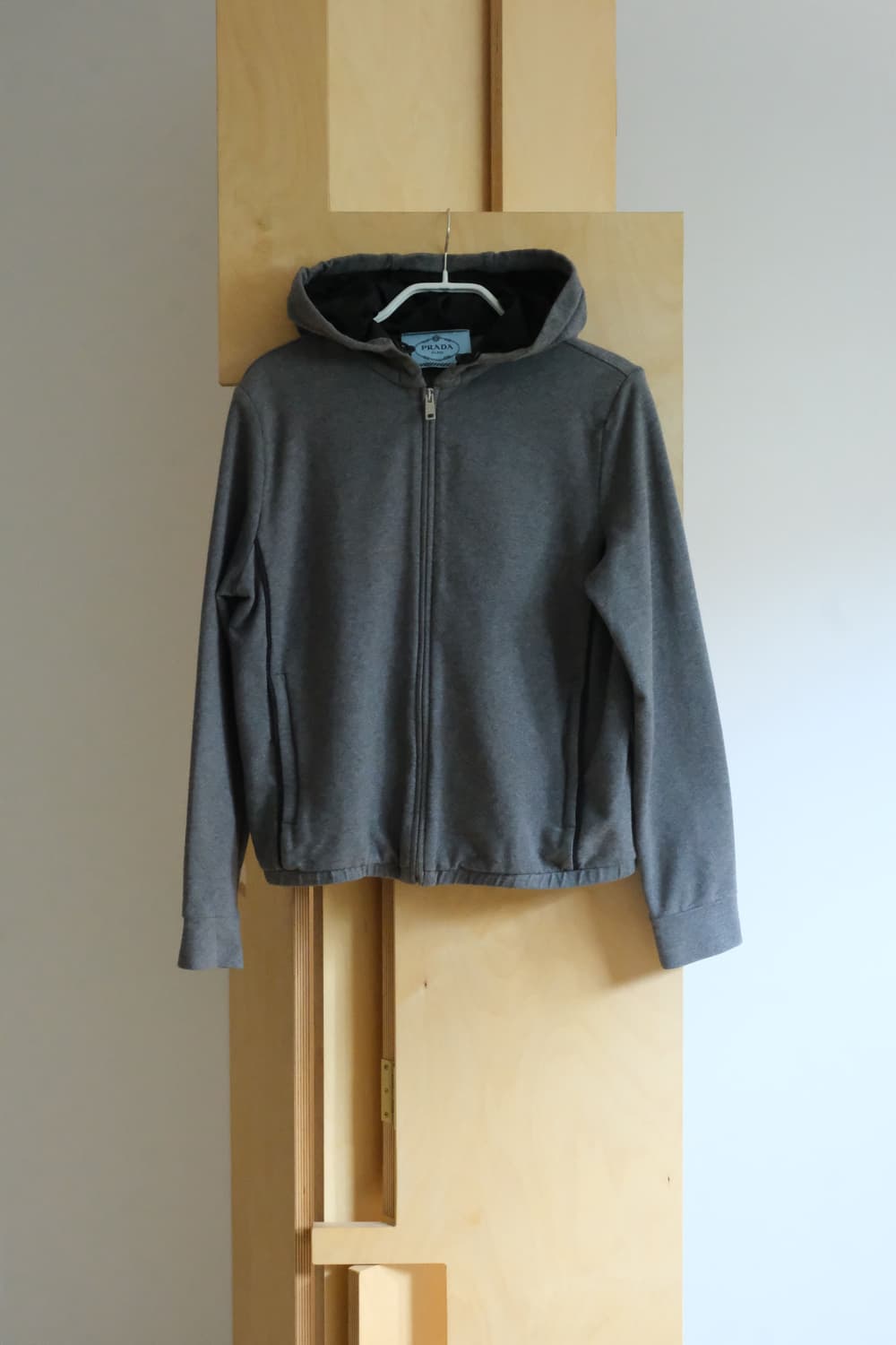 PRADA Zip Hoodie 상품이미지1
