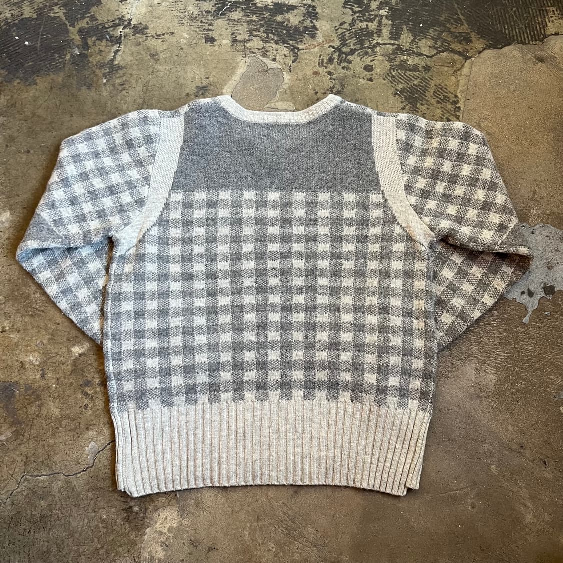 톰브라운 x 코에 체크 니트 상품이미지6