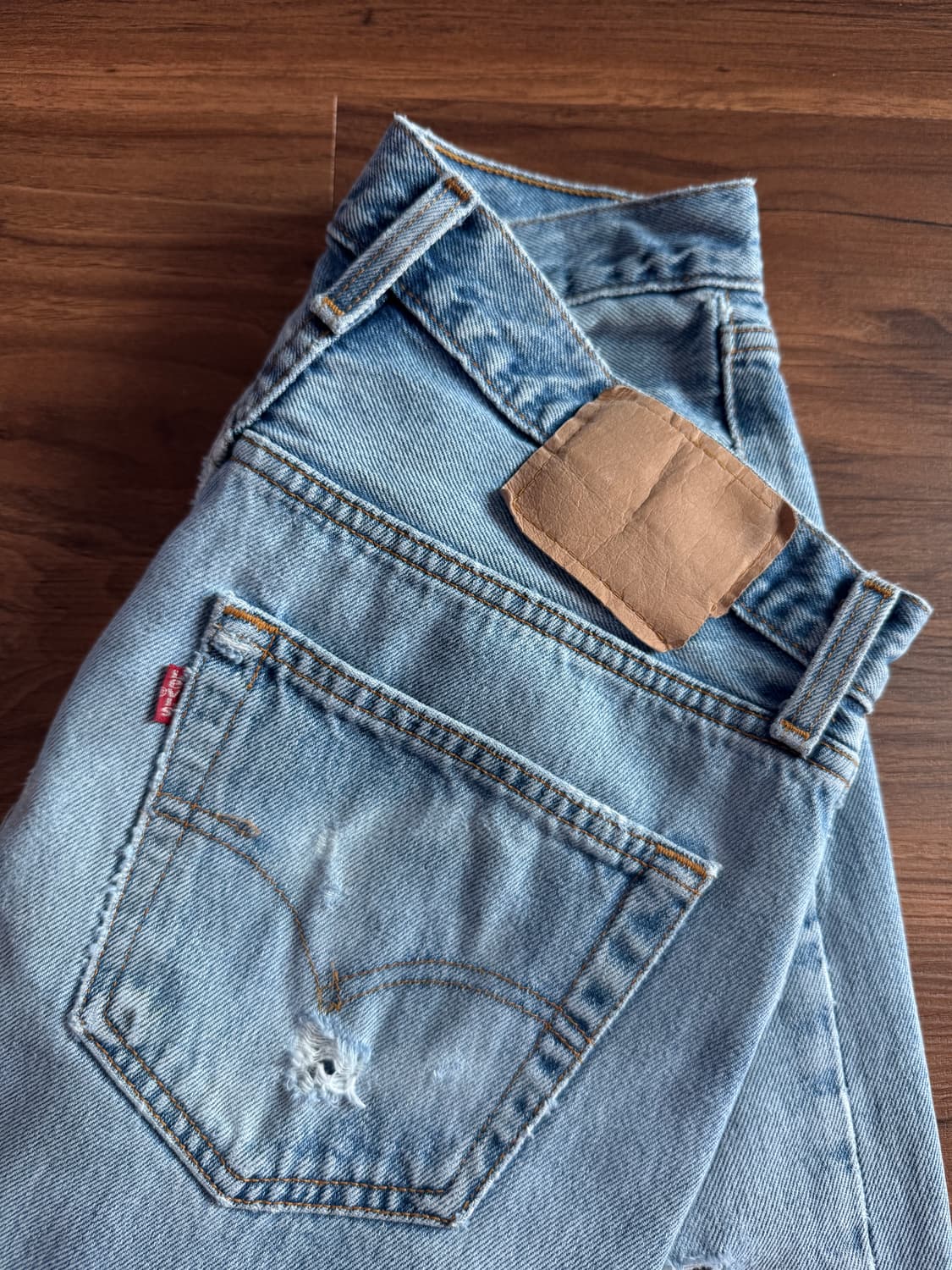 [32]90's 리바이스 501 Made in USA 리페어드 데님 팬츠 상품이미지2