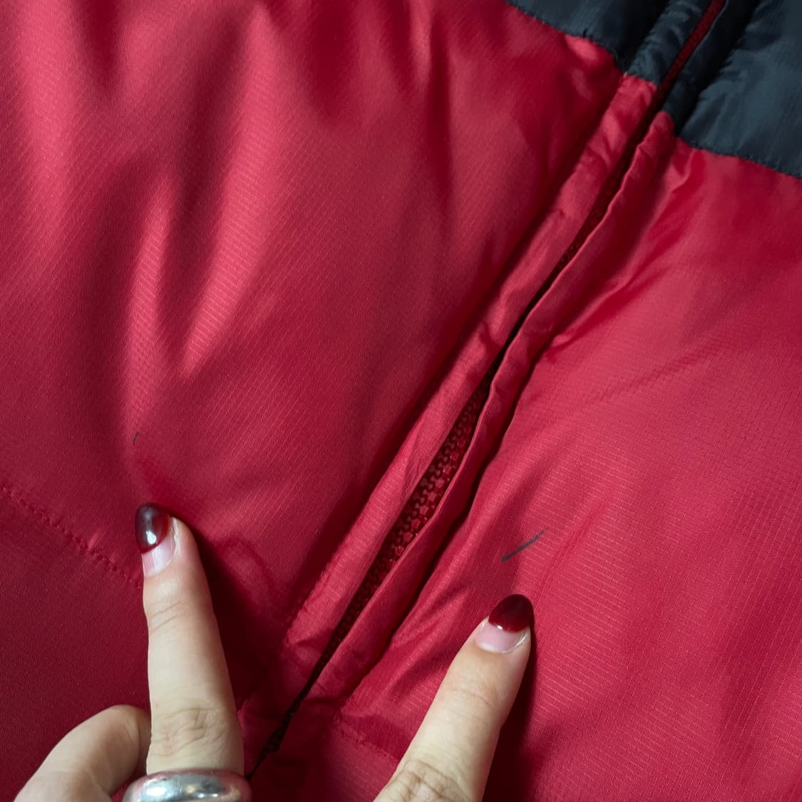 챔피온 레드블랙 덕다운 패딩 L 상품이미지5