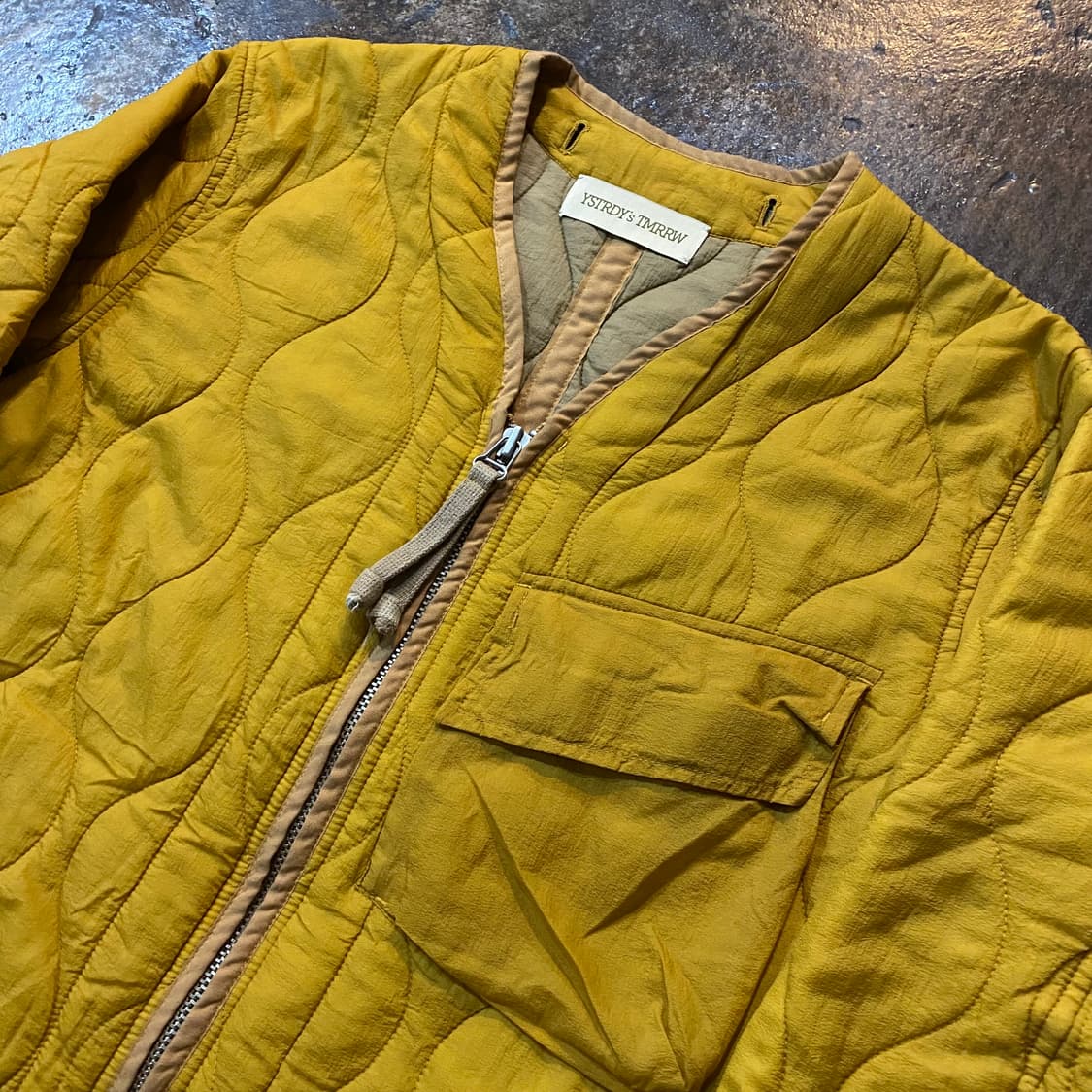 (S) YSTRDY'S TMRRW 퀼팅 자켓 카키색  상품이미지3