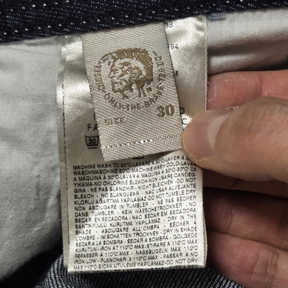 Diesel 디젤 THANAZ 데님 청바지 상품이미지8