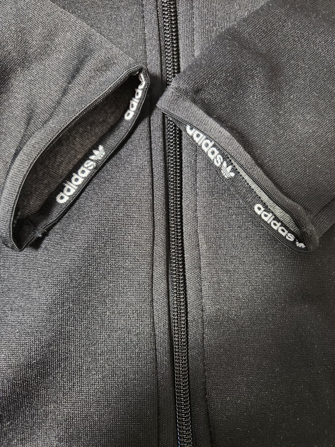 아디다스 집업 AJ7677 트레포일 FC 트랙탑 저지 사이즈95 m

스 상품이미지7