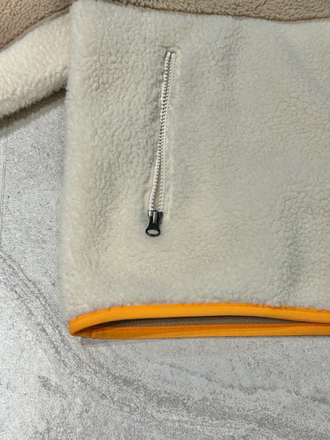 휠라 x 아웃도어프로덕츠 플리스 베이지 L 상품이미지7