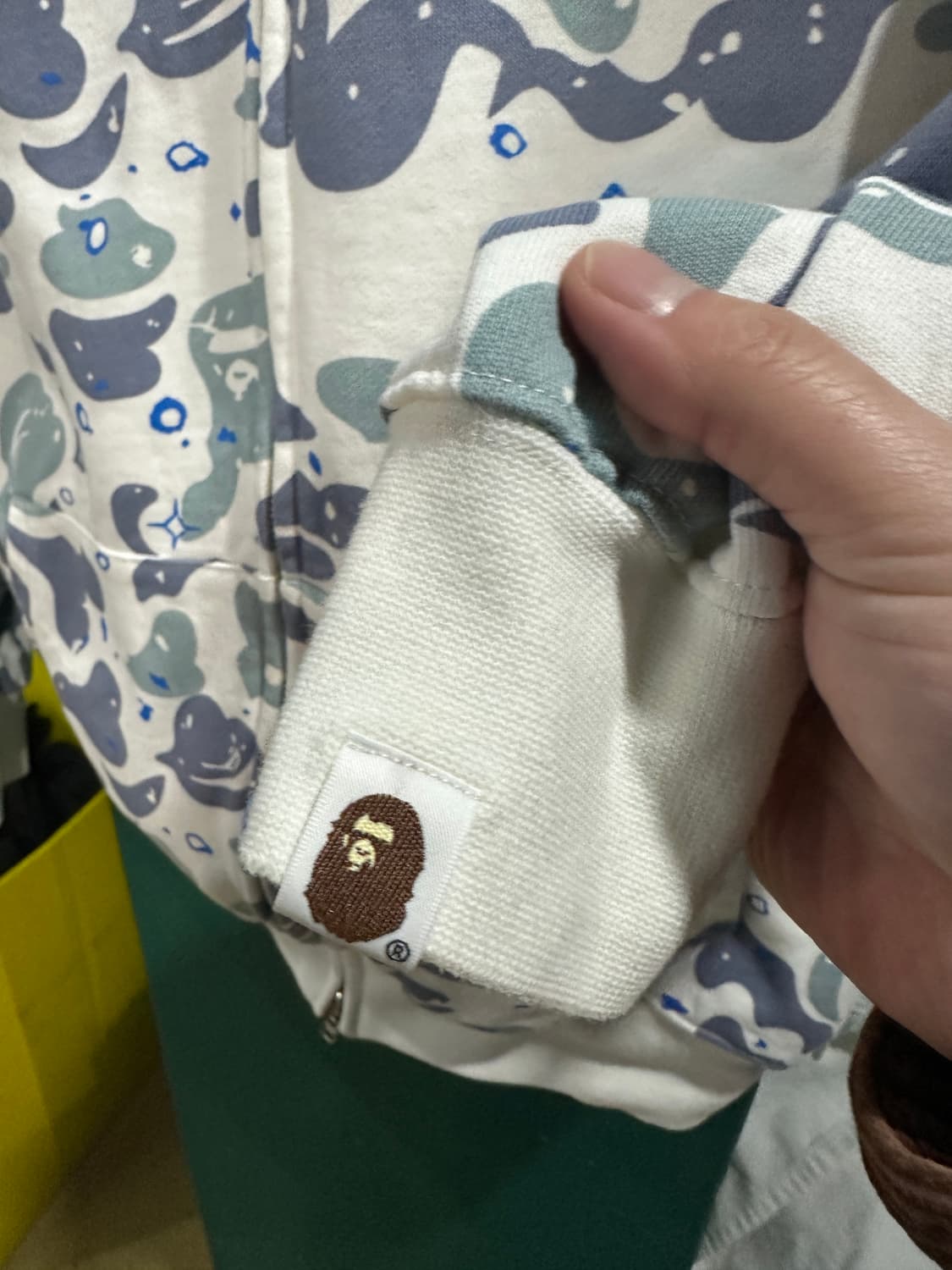 베이프 샤크후드집업 L 상품이미지8