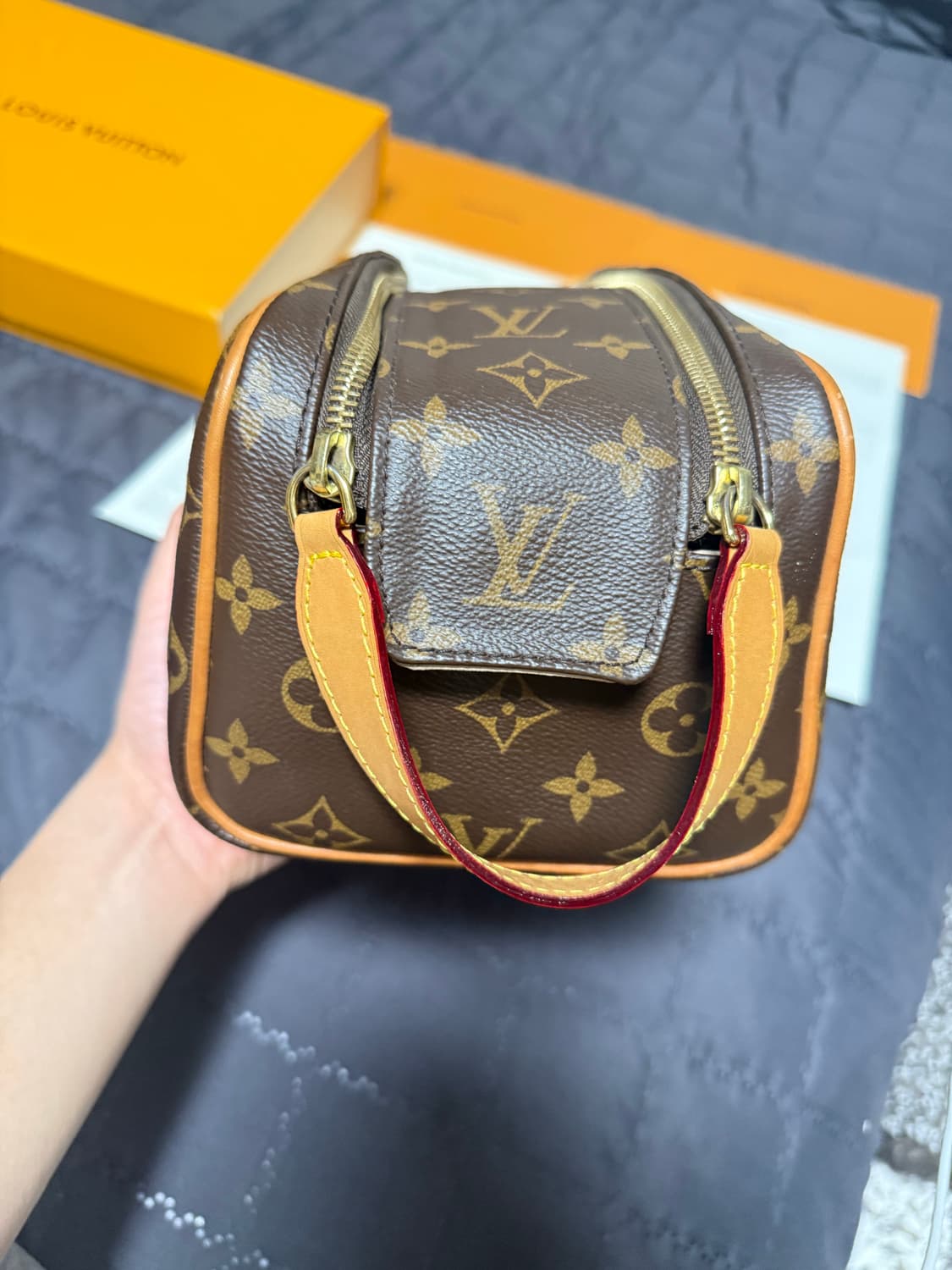 루이비통 이클립스 모노그램 돕키트  상품이미지7