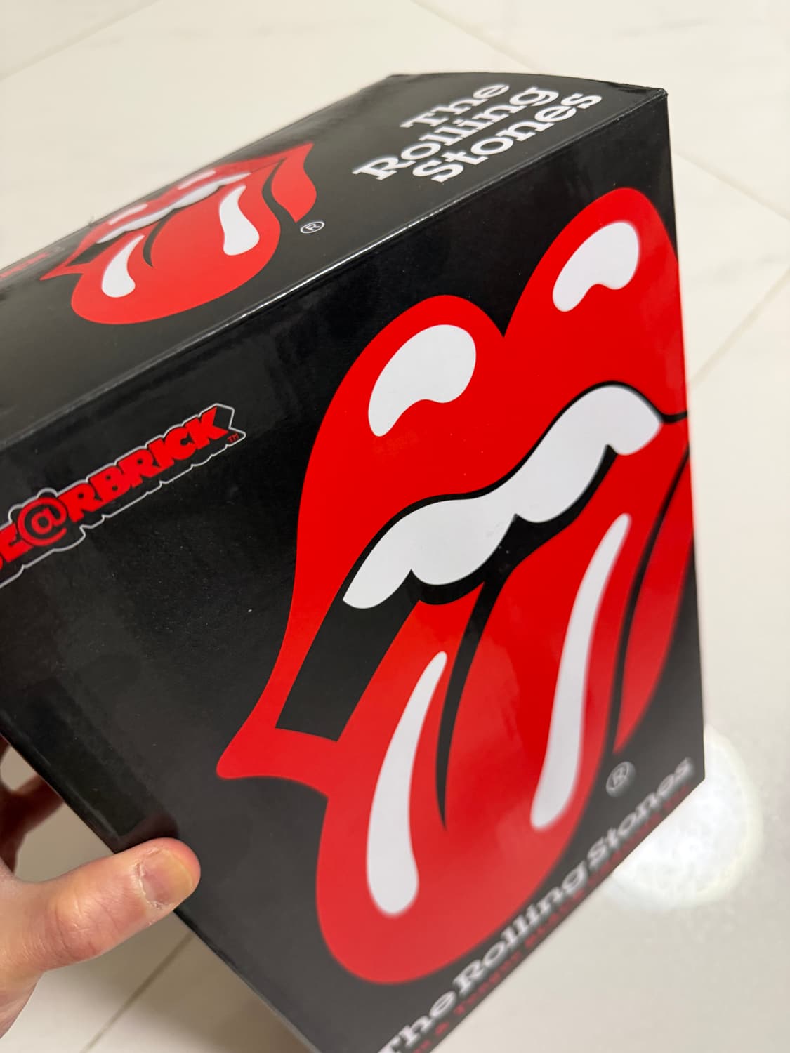 베어브릭 더 롤링 스톤스 립스 앤 텅 블랙 크롬 400&100 상품이미지2