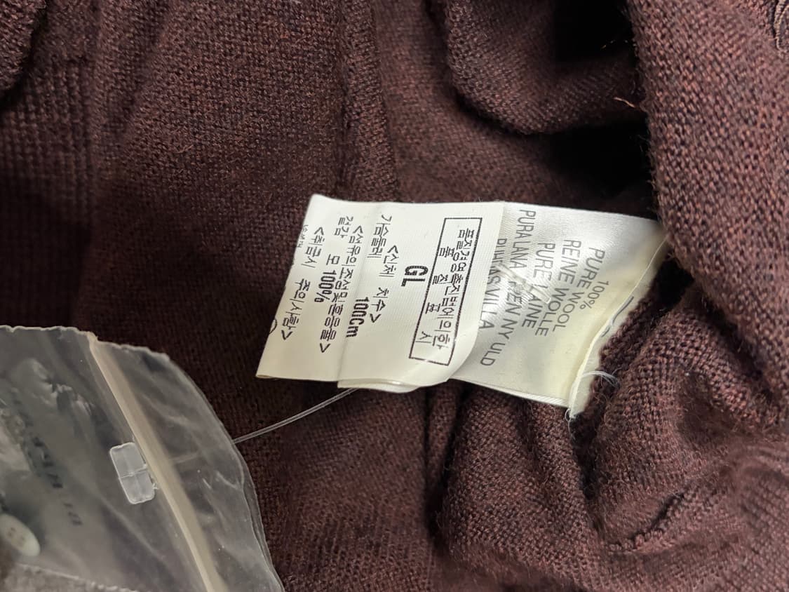 버버리 기마로고 브라운 긴팔 카라 니트 상품이미지8