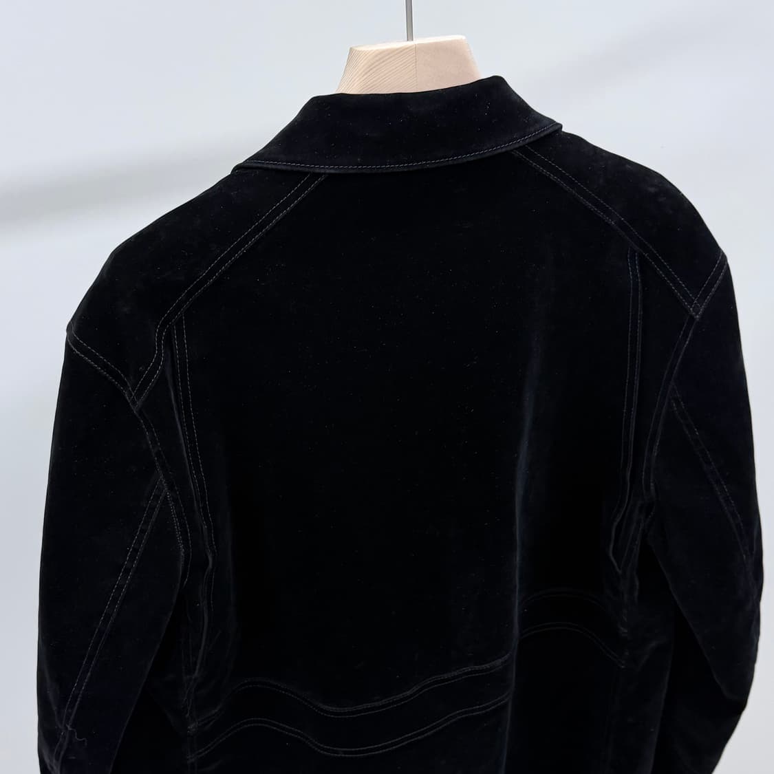 [S+급/56] 프라다 벨벳 데님 블루종 자켓 블랙 상품이미지6